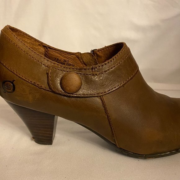 Born Calixta Womens Brown Leather Zip Booties Size 7.5/38.5 - Picture 6 of 13